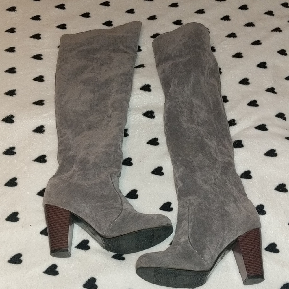 Over the knee boots